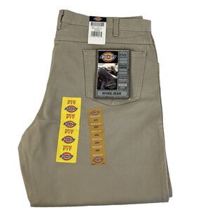 New Mens Dickies Work Jeans Pants Sz 42x30 NWT Khaki